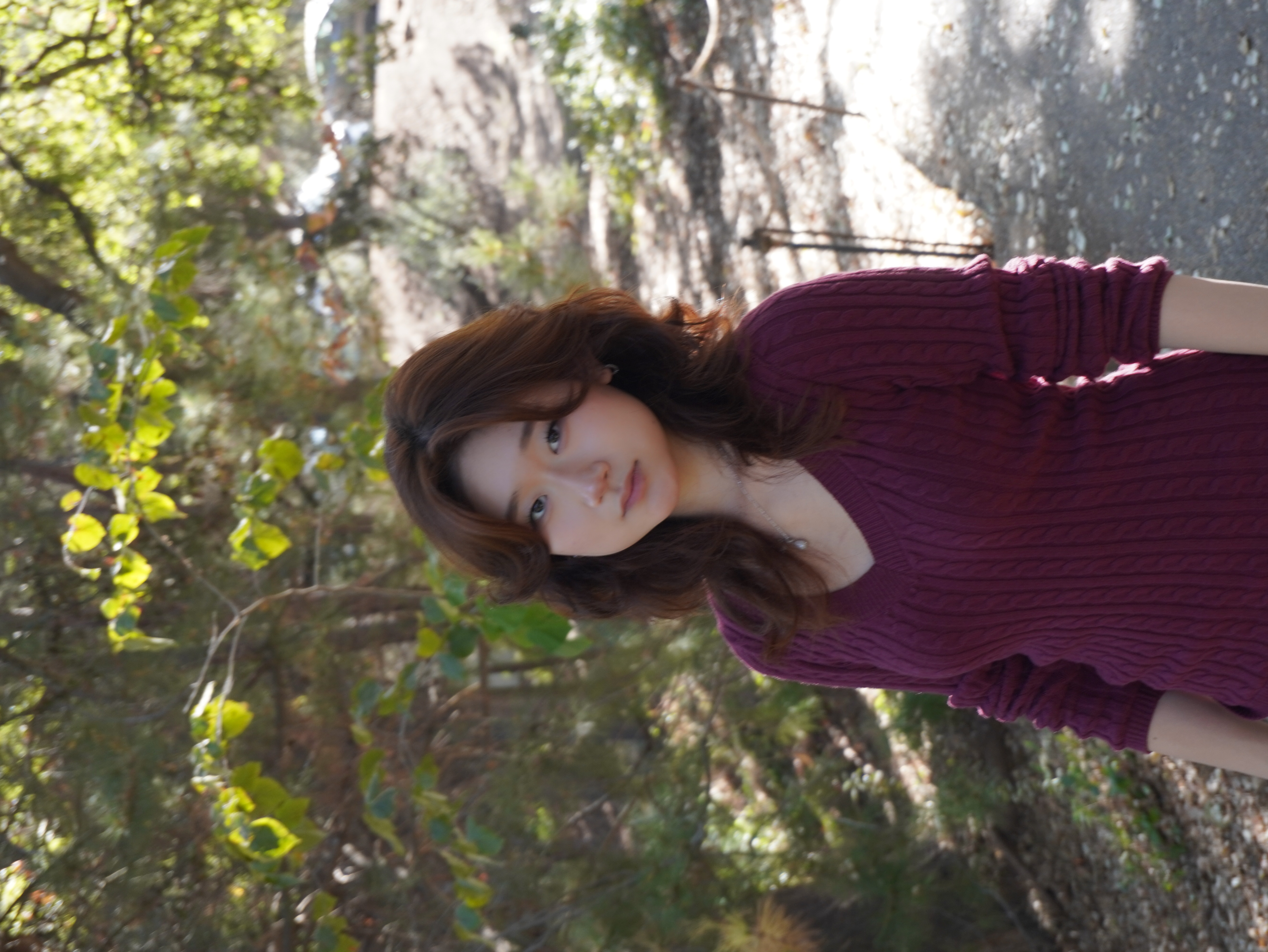 Headshot of Joanna outdoors